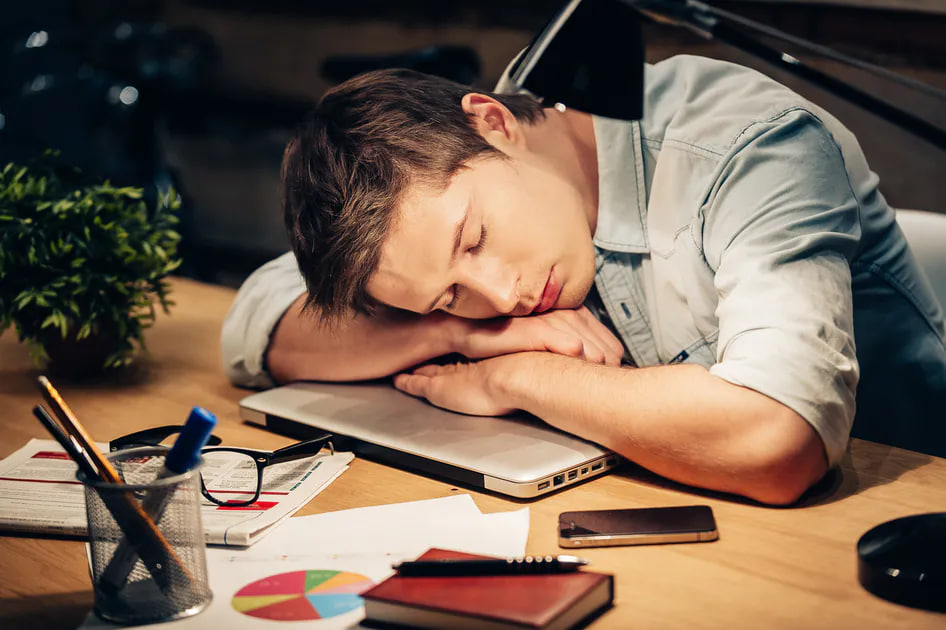 พลังของการงีบ 20 นาที (The Power Nap) กับการรีเซ็ตสมอง